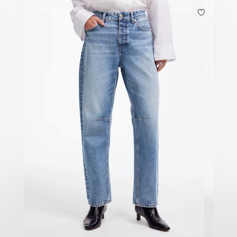 Madewell Darted Barrel Leg Jeans - Picture 2 of 6